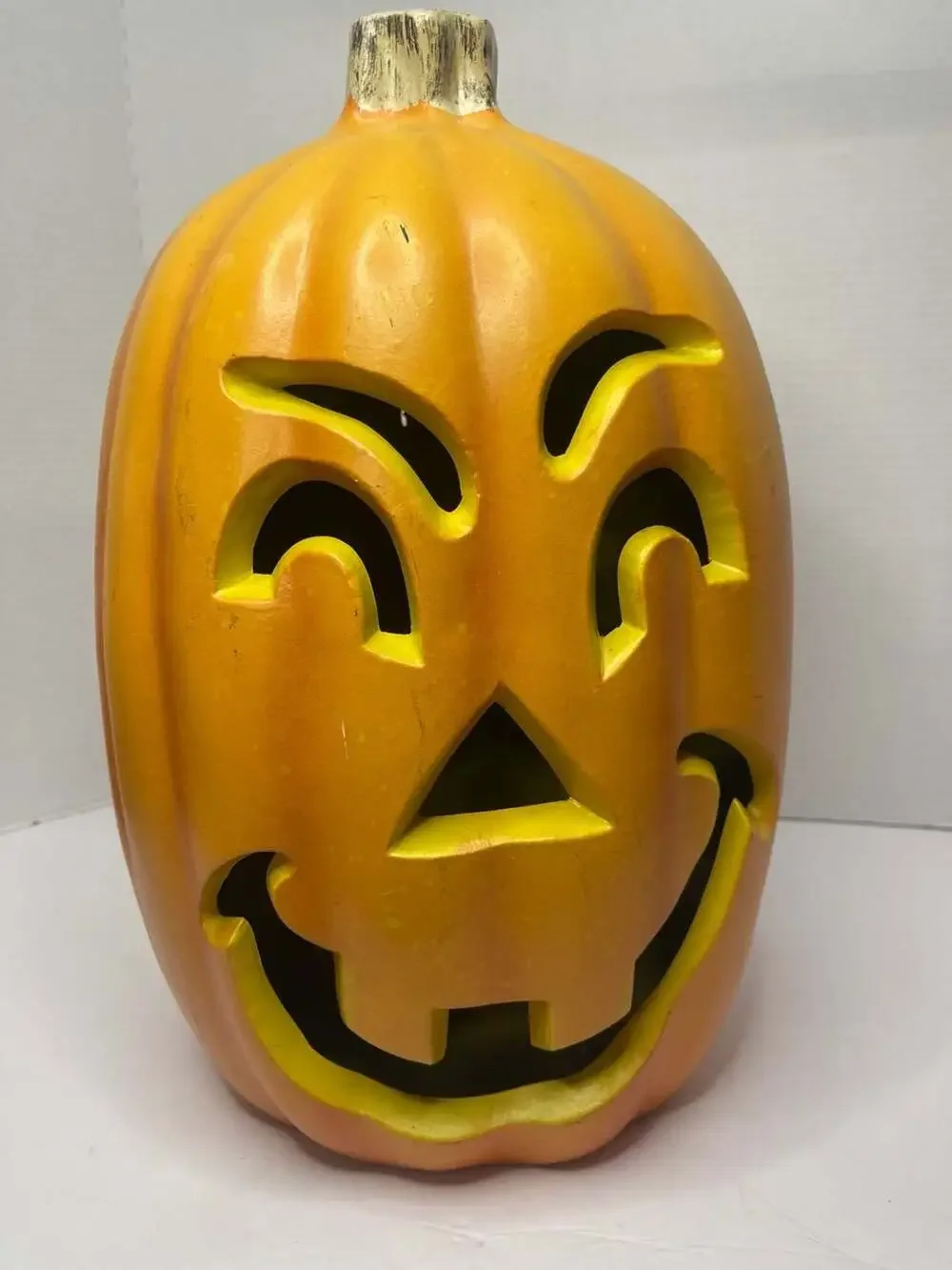 Vintage Plastic Molded Halloween Jack O Lantern Pumpkin Light Up Casper 90s